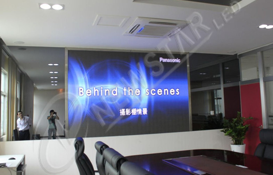 1R1G1B P5 Indoor LED Video Wall , SMD3528 Advertising LED Display with High Contrast