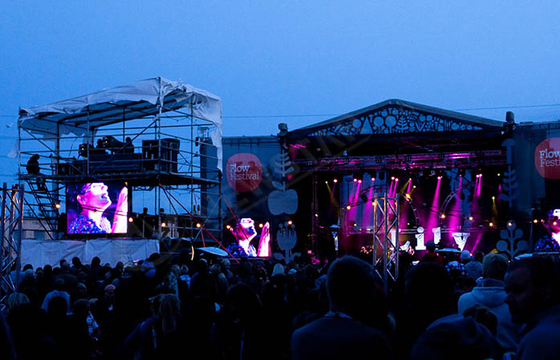 1R1G1B SMD 3 In 1 P7.62 Stage LED Screens Rental For Show Advertising